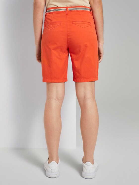 Relaxed Chino Bermuda Shorts mit Stoffgürtel - Frauen - strong flame orange Relaxed Chino Bermuda Shorts mit Stoffgürtel - Frauen - strong flame orange - 2 - TOM TAILOR