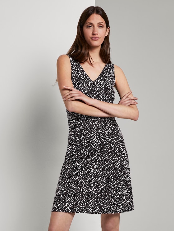 Gemustertes Jerseykleid mit Wickeldetail - Frauen - black offwhite dot print Gemustertes Jerseykleid mit Wickeldetail - Frauen - black offwhite dot print - 5 - TOM TAILOR