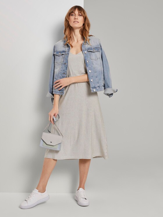 Gestreiftes Midi-Trägerkleid mit Knotendetail - Frauen - offwhite thin stripes Gestreiftes Midi-Trägerkleid mit Knotendetail - Frauen - offwhite thin stripes - 3 - TOM TAILOR