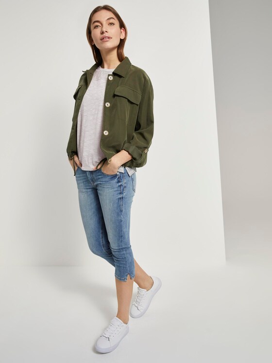 Striped T-shirt with short slits - Women - offwhite thin stripes Striped T-shirt with short slits - Women - offwhite thin stripes - 3 - TOM TAILOR