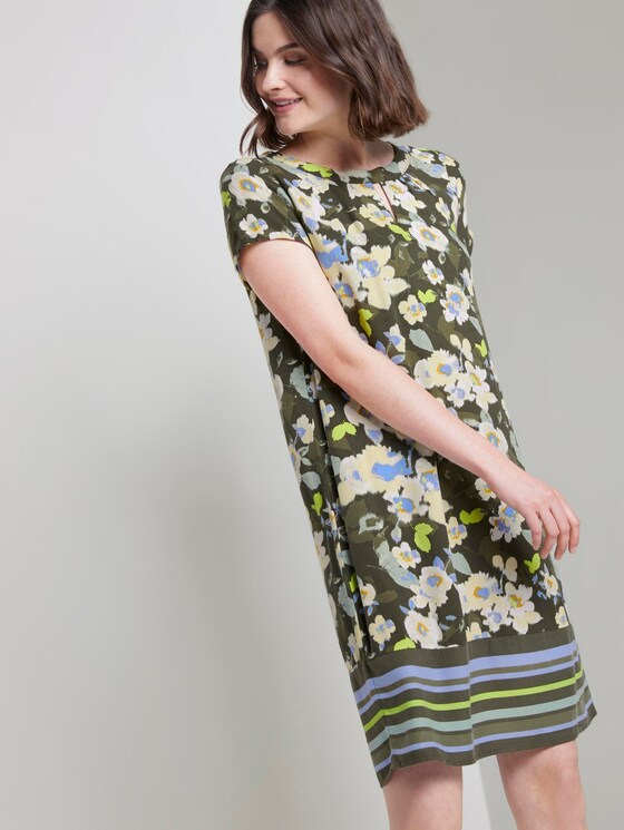 Gemustertes T-Shirt-Kleid - Frauen - khaki floral design Gemustertes T-Shirt-Kleid - Frauen - khaki floral design - 5 - TOM TAILOR