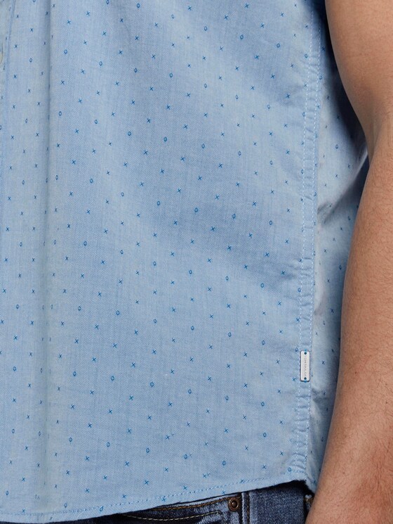 Gemustertes Kurzarmhemd mit Brusttaschen - Männer - blue white with dobby twill Gemustertes Kurzarmhemd mit Brusttaschen - Männer - blue white with dobby twill - 10 - TOM TAILOR