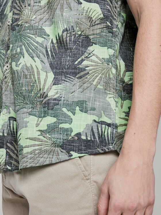 Kurzarmhemd mit tropischem Print - Männer - green leaf design Kurzarmhemd mit tropischem Print - Männer - green leaf design - 10 - TOM TAILOR