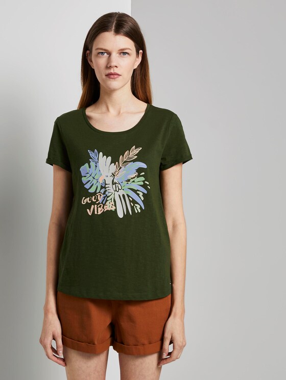 T-Shirt mit Brustprint - Frauen - Dusty Rifle Green T-Shirt mit Brustprint - Frauen - Dusty Rifle Green - 1 - TOM TAILOR Denim