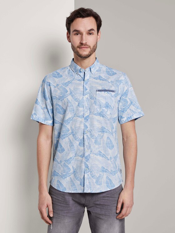 Gemustertes Hemd - Männer - white blue big leaves design Gemustertes Hemd - Männer - white blue big leaves design - 1 - TOM TAILOR