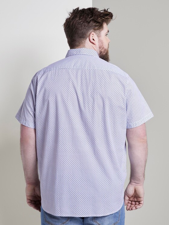 Gemustertes Kurzarmhemd - Männer - white by navy blue dot design Gemustertes Kurzarmhemd - Männer - white by navy blue dot design - 2 - Men Plus