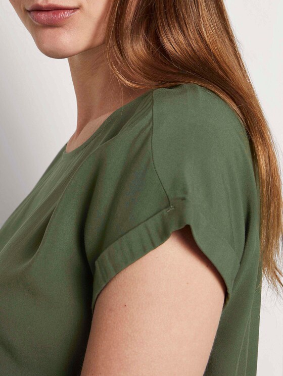 Short-sleeved tunic blouse with back details - Women - Dusty Rifle Green Short-sleeved tunic blouse with back details - Women - Dusty Rifle Green - 10 - TOM TAILOR Denim