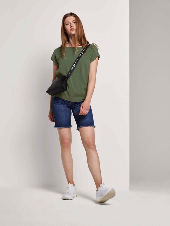 Short-sleeved tunic blouse with back details - Women - Dusty Rifle Green Short-sleeved tunic blouse with back details - Women - Dusty Rifle Green - 3 - TOM TAILOR Denim