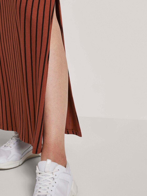 Striped halter maxi dress - Women - rust black stripe Striped halter maxi dress - Women - rust black stripe - 10 - TOM TAILOR Denim