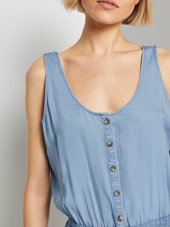 Short sleeveless jumpsuit in a denim look - Women - light stone wash denim Short sleeveless jumpsuit in a denim look - Women - light stone wash denim - 9 - TOM TAILOR Denim