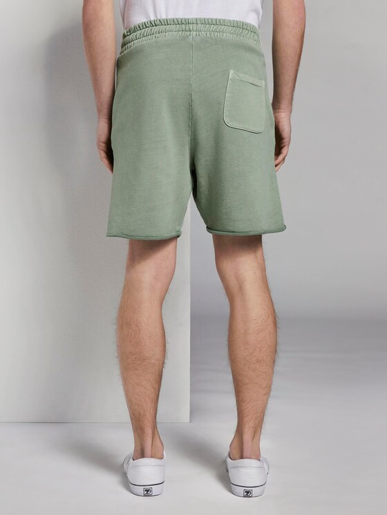 Sweat-Shorts im Washed-Look - Männer - Dusty Leave Green Sweat-Shorts im Washed-Look - Männer - Dusty Leave Green - 2 - TOM TAILOR Denim