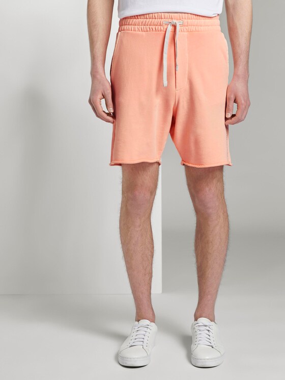 Sweat-Shorts im Washed-Look - Männer - papaya neon orange Sweat-Shorts im Washed-Look - Männer - papaya neon orange - 1 - TOM TAILOR Denim