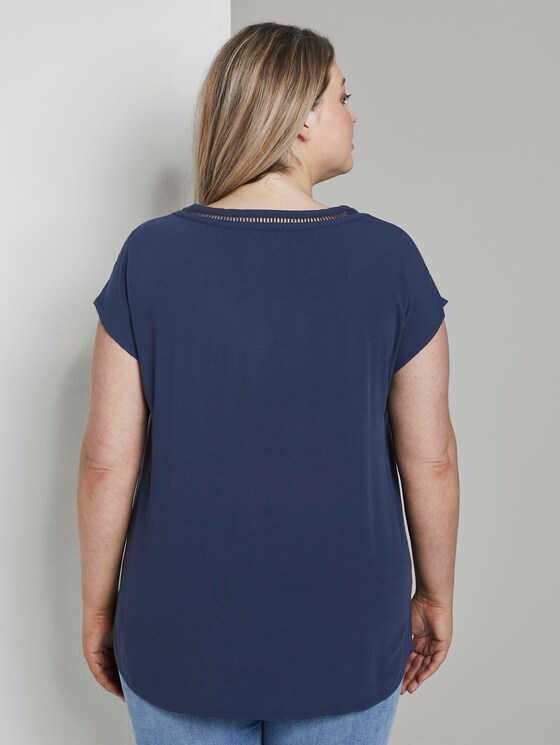 Bluse mit V-Ausschnitt - Frauen - Real Navy Blue Bluse mit V-Ausschnitt - Frauen - Real Navy Blue - 2 - My True Me