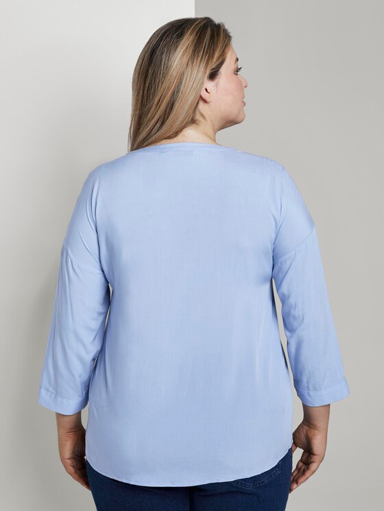 Tunika-Bluse mit Lochtstickerei - Frauen - Parisienne Blue Tunika-Bluse mit Lochtstickerei - Frauen - Parisienne Blue - 2 - My True Me