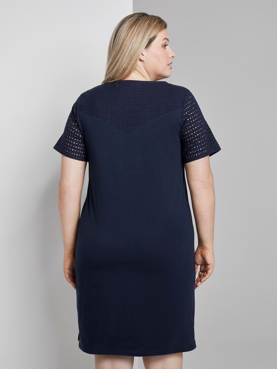 T-Shirt Kleid mit Lochstickerei - Frauen - Real Navy Blue T-Shirt Kleid mit Lochstickerei - Frauen - Real Navy Blue - 2 - My True Me