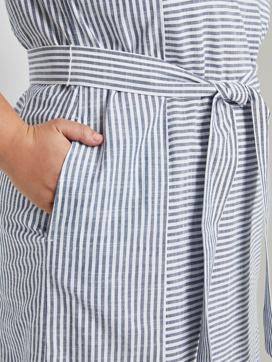 Curvy - Gestreiftes Kleid mit Bindegürtel - Frauen - navy white stripe Curvy - Gestreiftes Kleid mit Bindegürtel - Frauen - navy white stripe - 9 - My True Me