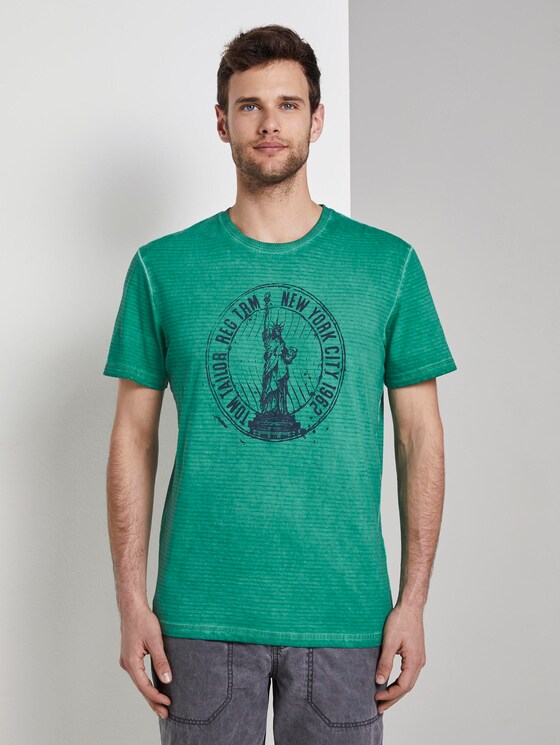 Gestreiftes T-Shirt mit NYC-Print - Männer - rich meadow green Gestreiftes T-Shirt mit NYC-Print - Männer - rich meadow green - 1 - TOM TAILOR