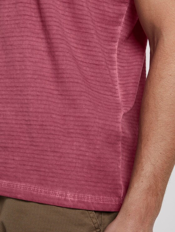 Gestreiftes Henley-T-Shirt mit Logo-Stickerei - Männer - wine rose pink Gestreiftes Henley-T-Shirt mit Logo-Stickerei - Männer - wine rose pink - 10 - TOM TAILOR