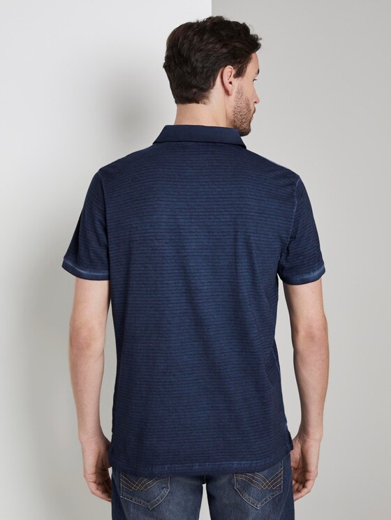 Gestreiftes Poloshirt mit kleiner Stickerei - Männer - Black Iris Blue Gestreiftes Poloshirt mit kleiner Stickerei - Männer - Black Iris Blue - 2 - TOM TAILOR