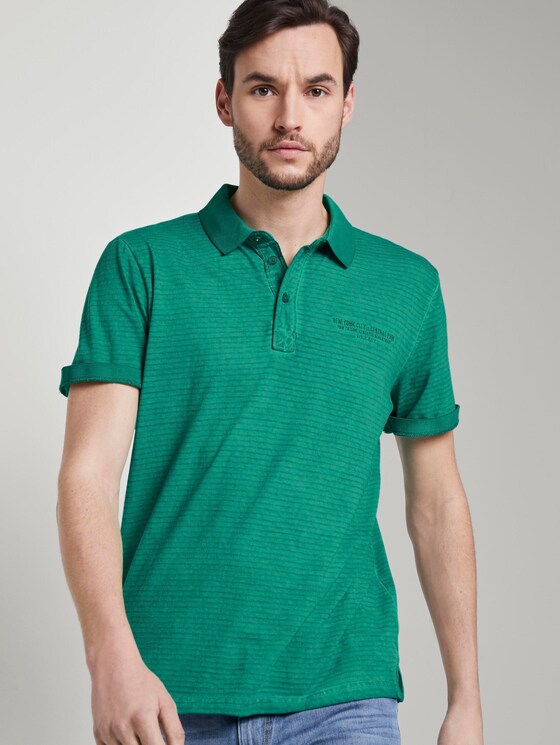 Gestreiftes Poloshirt mit kleiner Stickerei - Männer - rich meadow green Gestreiftes Poloshirt mit kleiner Stickerei - Männer - rich meadow green - 5 - TOM TAILOR