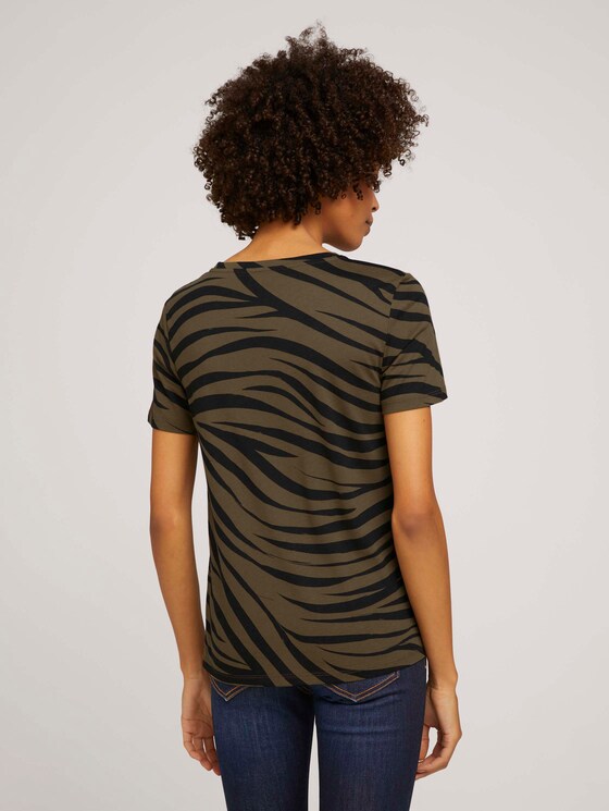 T-Shirt im Zebra-Muster - Frauen - olive zebra design T-Shirt im Zebra-Muster - Frauen - olive zebra design - 2 - Mine to five