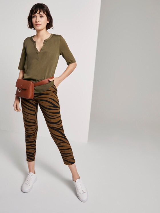 T-Shirt aus Lyocell - Frauen - Military Olive Green T-Shirt aus Lyocell - Frauen - Military Olive Green - 3 - Mine to five