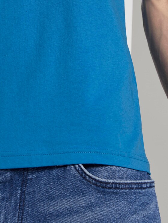 Top with a letter print - Men - brilliant middle blue Top with a letter print - Men - brilliant middle blue - 10 - TOM TAILOR