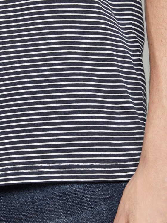 Gestreiftes T-Shirt - Männer - blue-white printed stripe Gestreiftes T-Shirt - Männer - blue-white printed stripe - 10 - TOM TAILOR