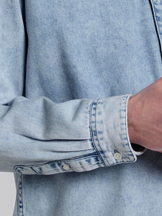 Lockeres Jeanshemd - Männer - Heavy Bleached Blue Denim Lockeres Jeanshemd - Männer - Heavy Bleached Blue Denim - 10 - TOM TAILOR Denim