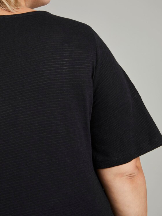 T-Shirt mit Schnürung am Ausschnitt - Frauen - Deep Black T-Shirt mit Schnürung am Ausschnitt - Frauen - Deep Black - 10 - My True Me