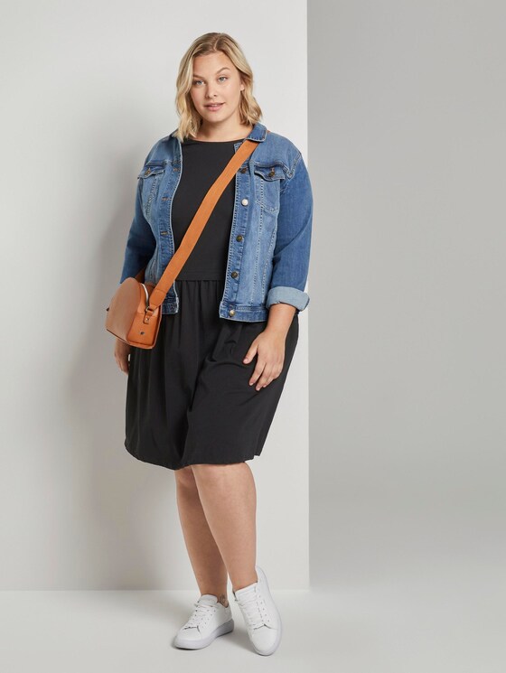 Feminine jersey dress - Women - Deep Black Feminine jersey dress - Women - Deep Black - 3 - My True Me
