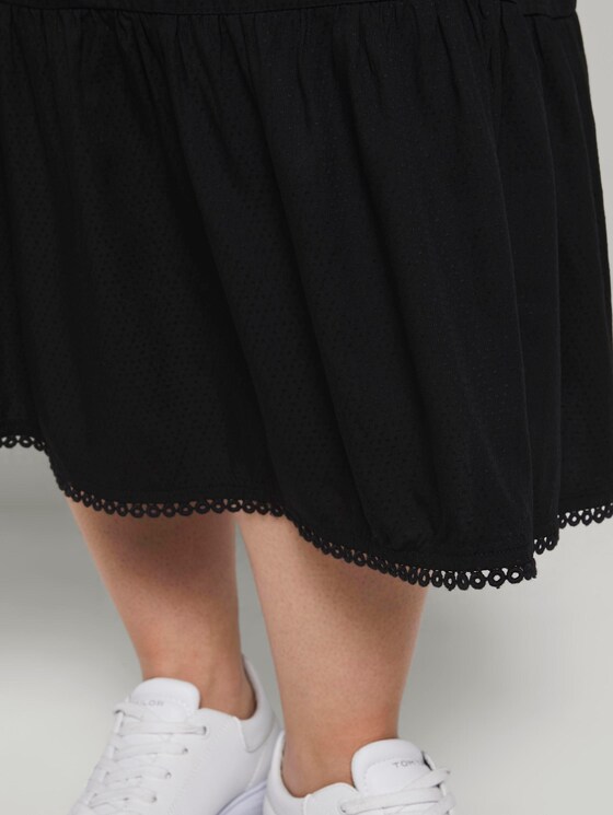 Sommerliches Kleid mit Häkel-Details - Frauen - Deep Black Sommerliches Kleid mit Häkel-Details - Frauen - Deep Black - 10 - My True Me