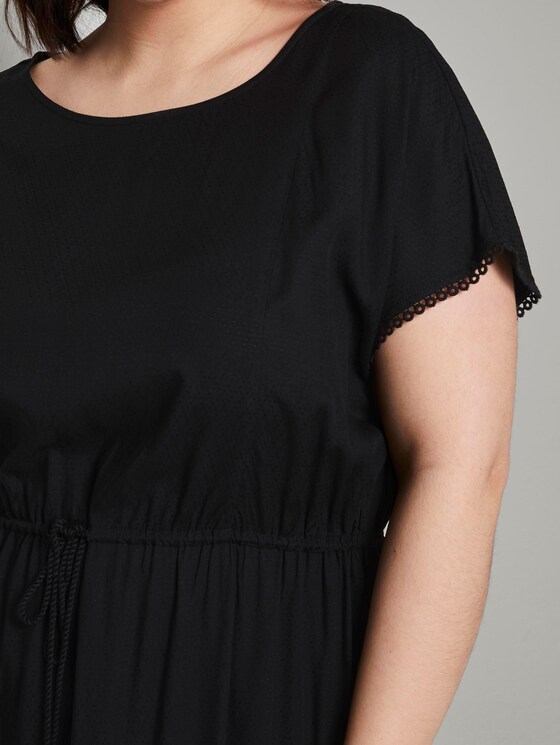 Sommerliches Kleid mit Häkel-Details - Frauen - Deep Black Sommerliches Kleid mit Häkel-Details - Frauen - Deep Black - 9 - My True Me