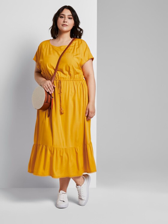Summer dress with crochet details - Women - deep golden yellow Summer dress with crochet details - Women - deep golden yellow - 3 - My True Me