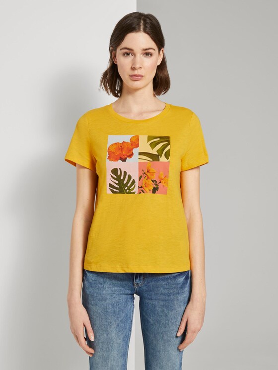 T-Shirt with a collage print - Women - deep golden yellow T-Shirt with a collage print - Women - deep golden yellow - 1 - TOM TAILOR