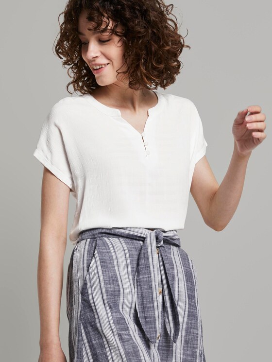 T-shirt met Henley hals in materiaalmix - Vrouwen - Whisper White T-shirt met Henley hals in materiaalmix - Vrouwen - Whisper White - 5 - TOM TAILOR
