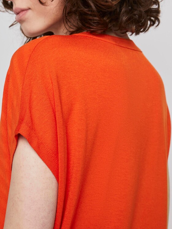 T-Shirt mit Henley-Ausschnitt im Materialmix - Frauen - strong flame orange T-Shirt mit Henley-Ausschnitt im Materialmix - Frauen - strong flame orange - 10 - TOM TAILOR