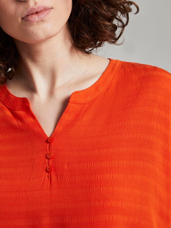 T-Shirt mit Henley-Ausschnitt im Materialmix - Frauen - strong flame orange T-Shirt mit Henley-Ausschnitt im Materialmix - Frauen - strong flame orange - 9 - TOM TAILOR