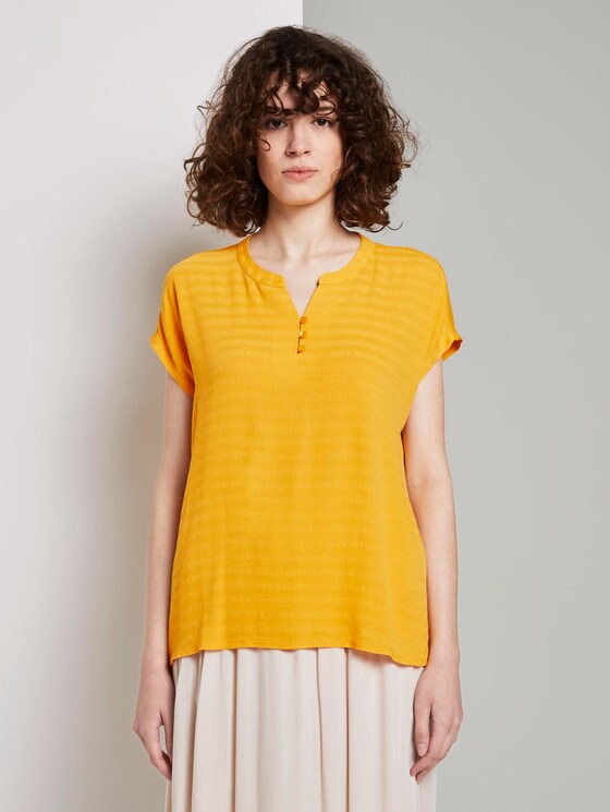 T-Shirt mit Henley-Ausschnitt im Materialmix - Frauen - deep golden yellow T-Shirt mit Henley-Ausschnitt im Materialmix - Frauen - deep golden yellow - 1 - TOM TAILOR