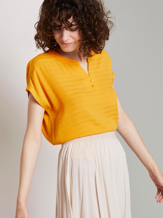 T-Shirt mit Henley-Ausschnitt im Materialmix - Frauen - deep golden yellow T-Shirt mit Henley-Ausschnitt im Materialmix - Frauen - deep golden yellow - 5 - TOM TAILOR