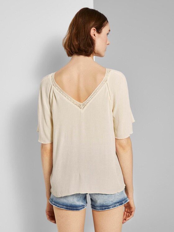 Bluse aus Viskose-Crêpe in A-Shape - Frauen - soft creme beige Bluse aus Viskose-Crêpe in A-Shape - Frauen - soft creme beige - 2 - TOM TAILOR Denim