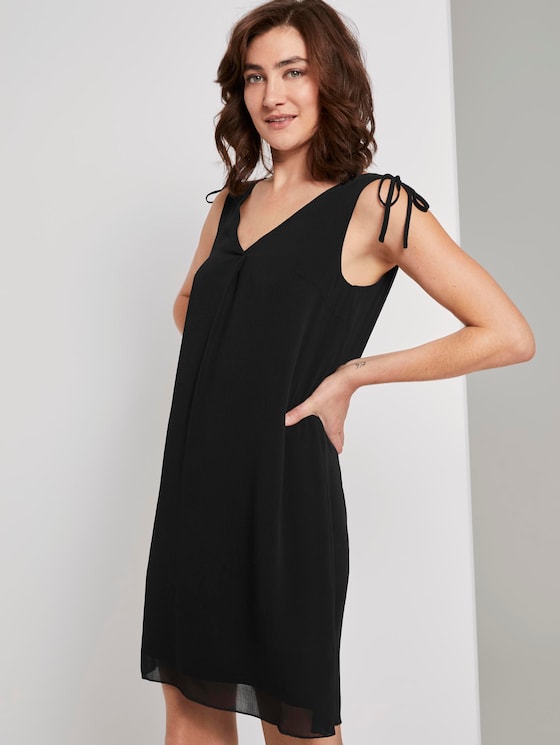 Ärmelloses Chiffon-Kleid mit Schulter-Detail - Frauen - Deep Black Ärmelloses Chiffon-Kleid mit Schulter-Detail - Frauen - Deep Black - 5 - TOM TAILOR