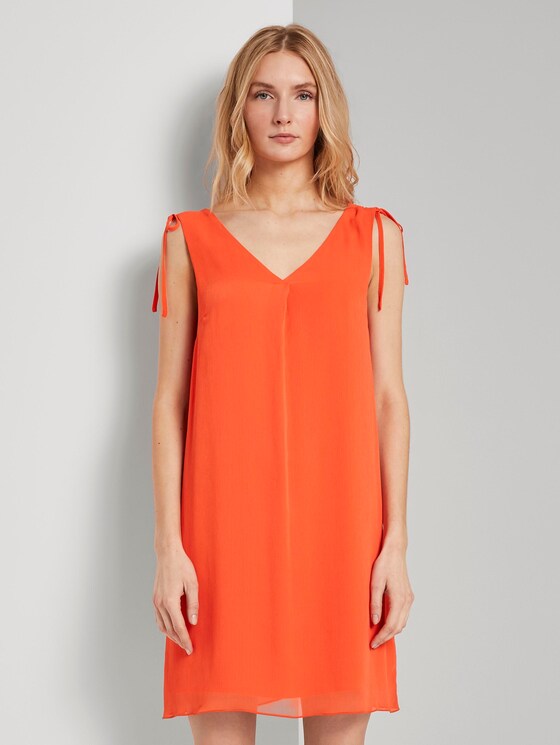 Ärmelloses Chiffon-Kleid mit Schulter-Detail - Frauen - strong flame orange Ärmelloses Chiffon-Kleid mit Schulter-Detail - Frauen - strong flame orange - 1 - TOM TAILOR