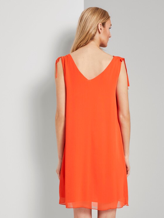 Ärmelloses Chiffon-Kleid mit Schulter-Detail - Frauen - strong flame orange Ärmelloses Chiffon-Kleid mit Schulter-Detail - Frauen - strong flame orange - 2 - TOM TAILOR