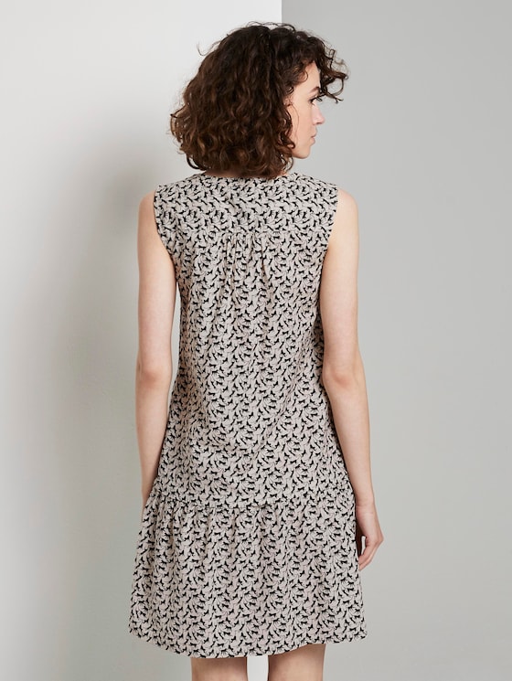 Ärmelloses Volantkleid mit Äffchenprint - Frauen - vanilla monkey small design Ärmelloses Volantkleid mit Äffchenprint - Frauen - vanilla monkey small design - 2 - TOM TAILOR