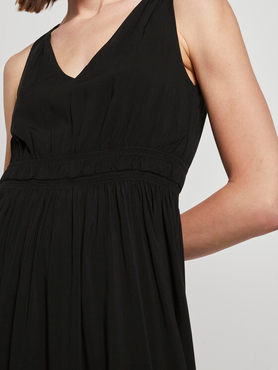 Midikleid mit Smocking-Detail - Frauen - Deep Black Midikleid mit Smocking-Detail - Frauen - Deep Black - 9 - TOM TAILOR