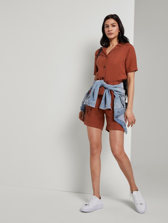 Short utility jumpsuit with a lapel collar - Women - Goji Orange Short utility jumpsuit with a lapel collar - Women - Goji Orange - 3 - TOM TAILOR