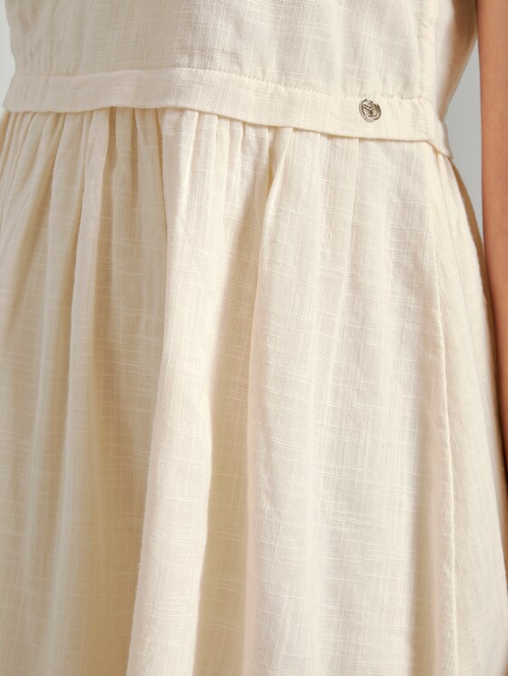 Kleid mit Knopfleiste und V-Ausschnitt - Frauen - soft creme beige Kleid mit Knopfleiste und V-Ausschnitt - Frauen - soft creme beige - 10 - TOM TAILOR Denim