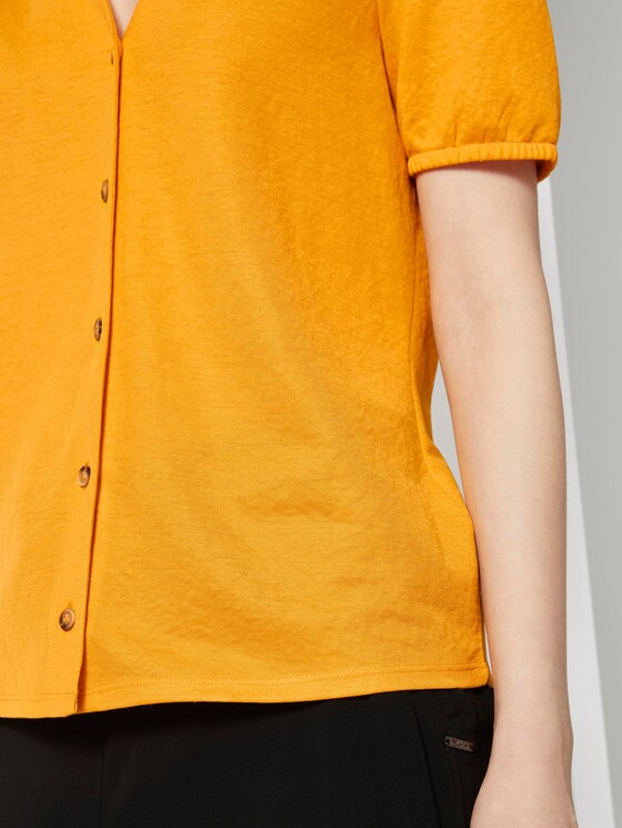 Textured T-shirt with a button tab - Women - orange yellow Textured T-shirt with a button tab - Women - orange yellow - 10 - TOM TAILOR Denim