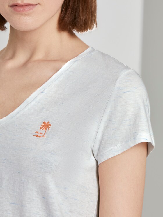 Mottled T-shirt with a V-neckline - Women - white with blue Mottled T-shirt with a V-neckline - Women - white with blue - 9 - TOM TAILOR Denim